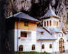Manastirea Pestera Ialomitei