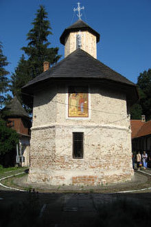 Manastirea Bascovele