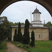 Biserica Sfantul Nicolae - Aroneanu