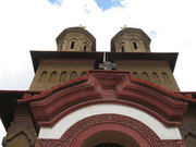 Biserica parohiala Petrosani II