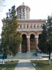 Samurcasesti - manastirea harniciei