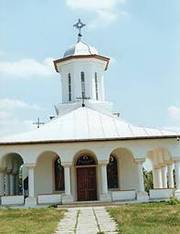Resfintirea paraclisului Manastirii Balaciu