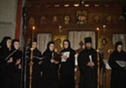 Colinde din stramosi cantate de maicile de la Manastirea Diaconesti