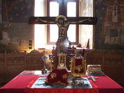 Sfanta Masa din altarul bisericii