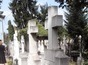 Vand doua locuri de veci suprapuse cimitir Sfanta Vineri