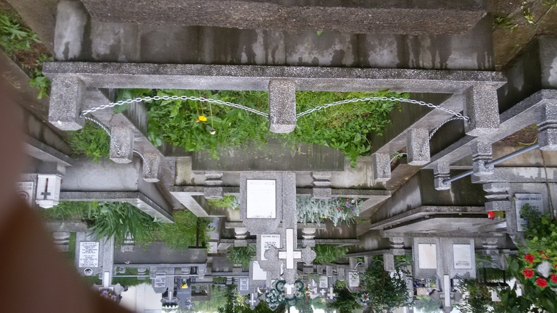 Loc de veci-2 locuri- amenajat in cimitirul Adormirea Maicii Domnului