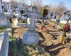 Loc de veci 3mp in cimitirul Straulesti 2